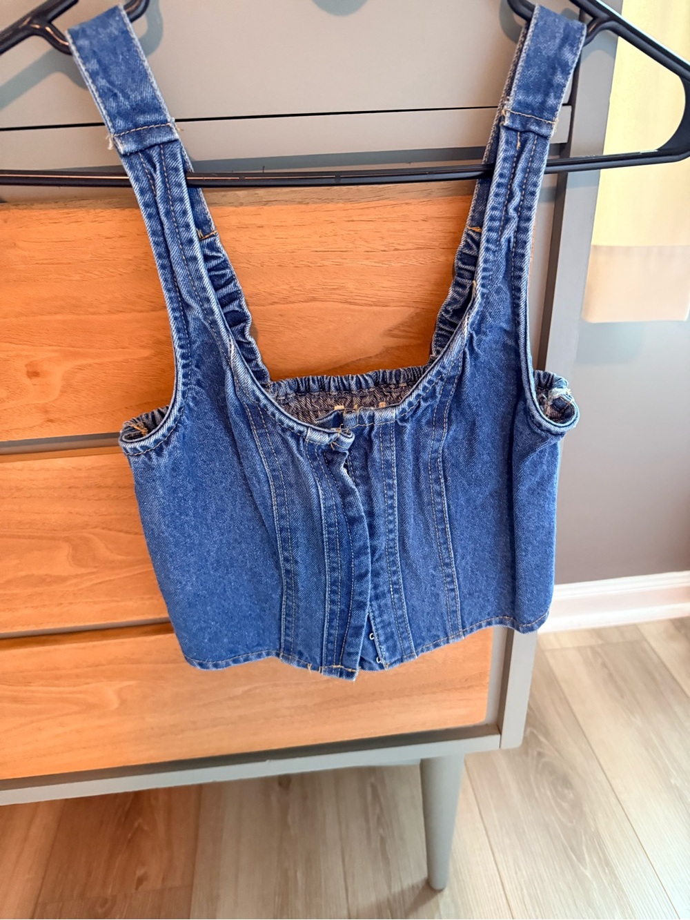 Denim Hook & Eye Cropped Tank Top - Blue